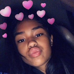 Meet your Posher, Jonessa